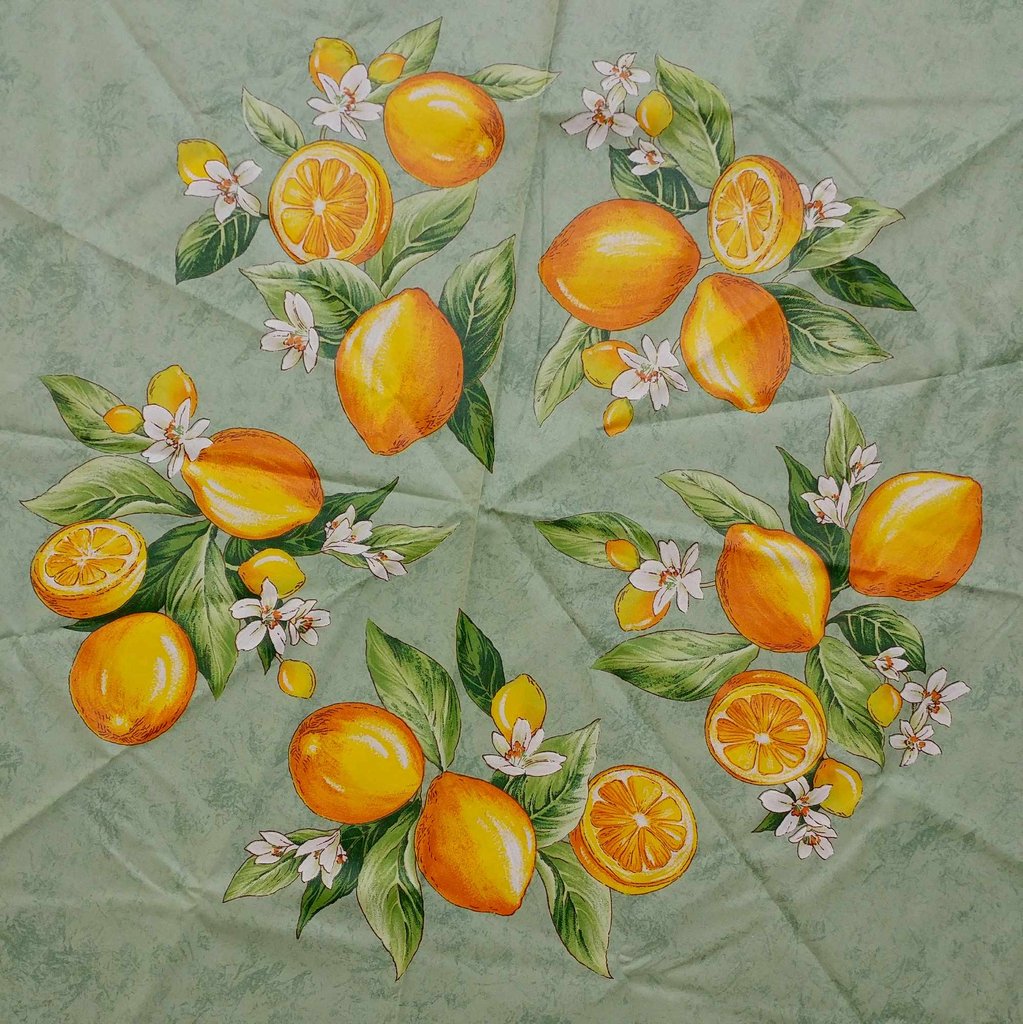 Le Citron Wipeable Acrylic Coated Cotton Tablecloth Round, 71 inches, Fern