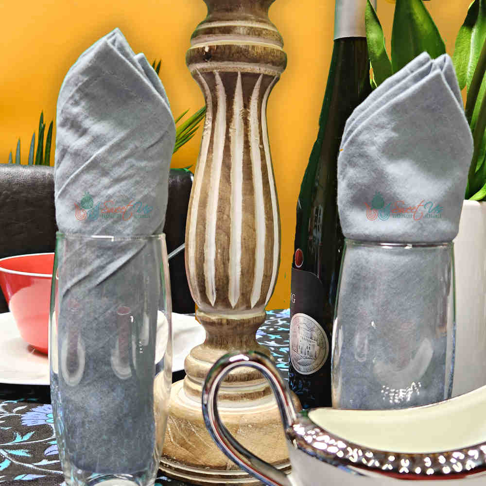 Soft & Elegant Gray Dinner Napkin, Absorbent Cloth for Formal/Casual Dining 1pc