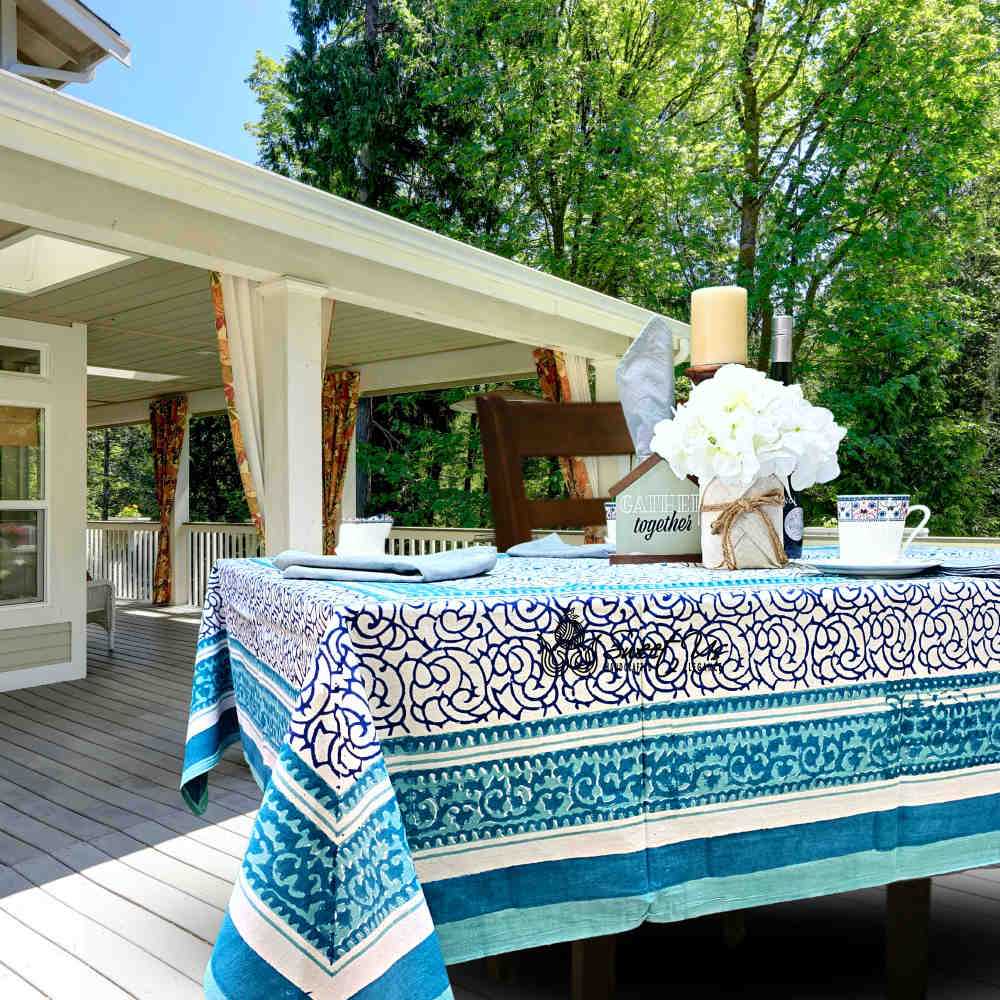 Cotton Eterna Vine Floral Tablecloth Rectangle White, Blue