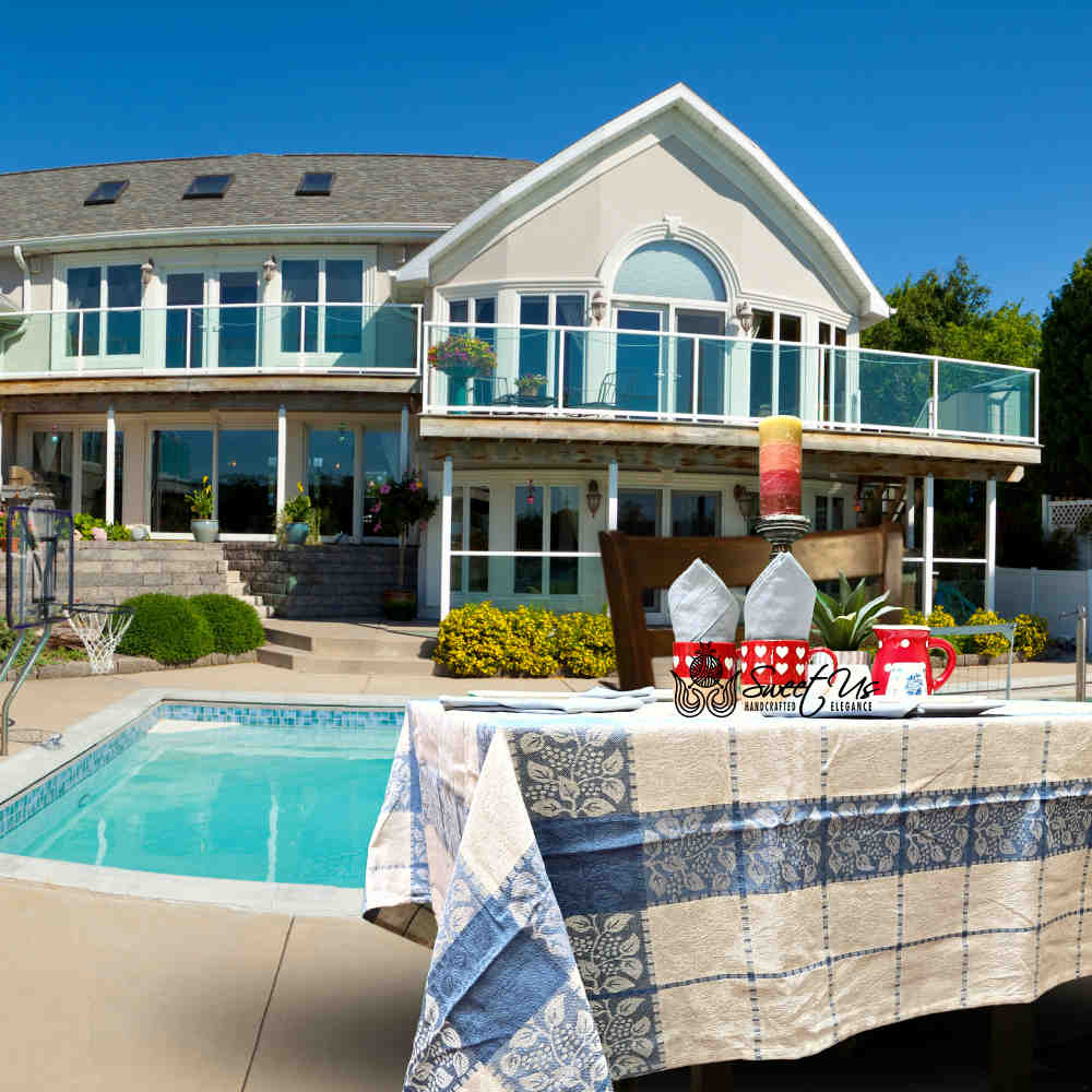 Jacquard Berry Vine Cotton Floral Tablecloth Collection, Oceanic Haze