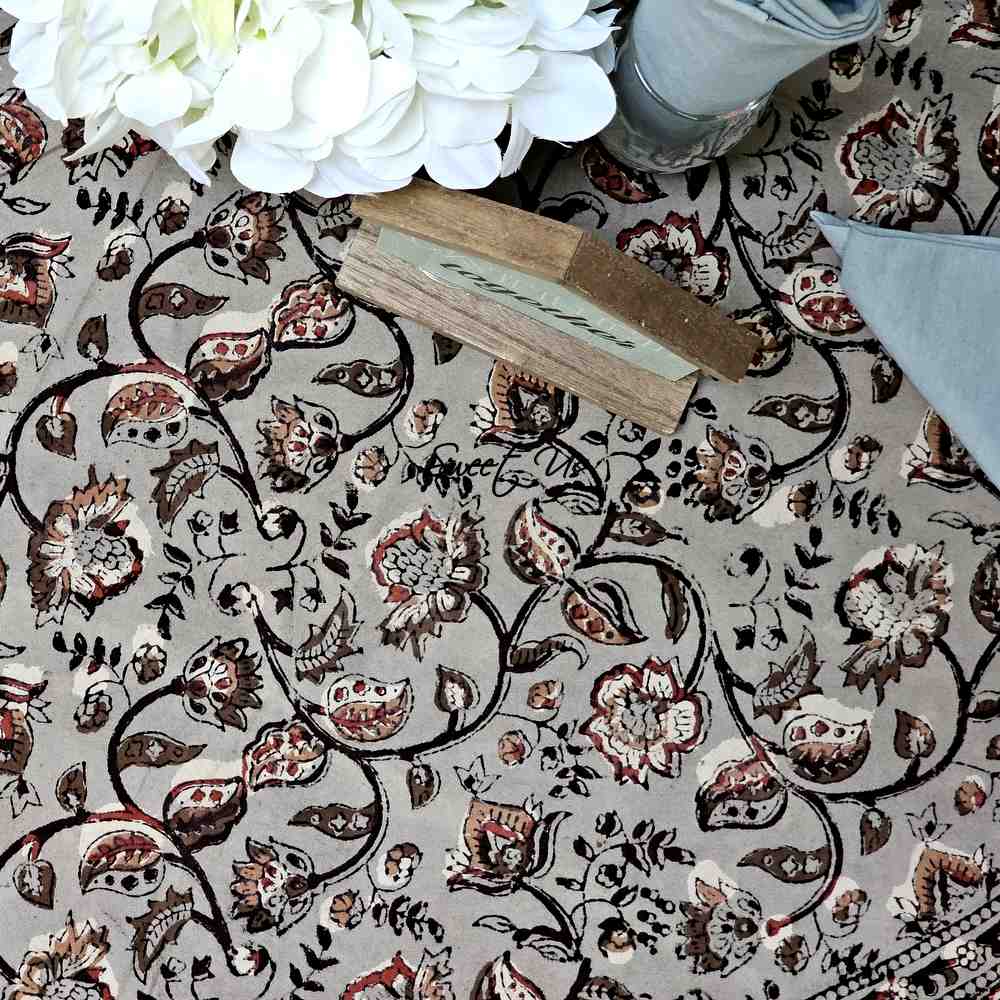 Floral Vogue Block Print Cotton Tablecloth Collection, Espresso Ash