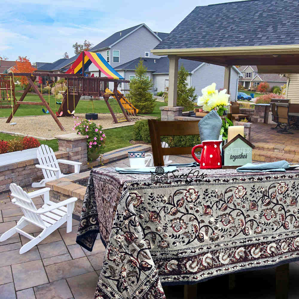 Floral Vogue Block Print Cotton Tablecloth Collection, Espresso Ash