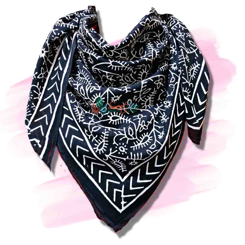 Chiara Eternity Lightweight Floral Cotton Scarf — Noir