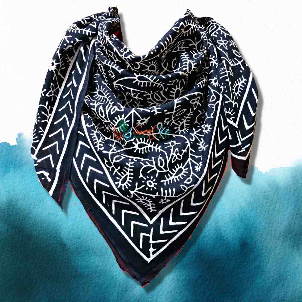 Chiara Eternity Lightweight Floral Cotton Scarf — Noir