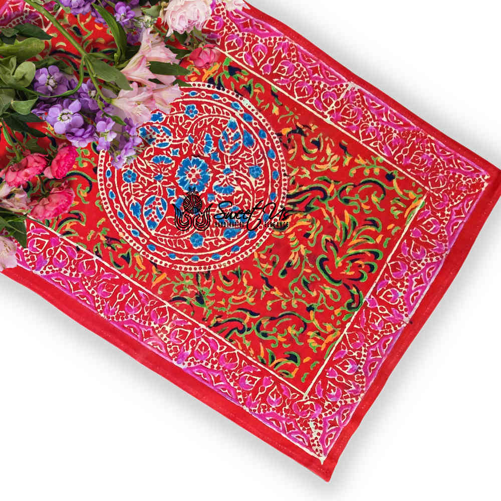 Scarlet Bloom Cotton Floral Set of 4 Placemats, Crimson Dreams