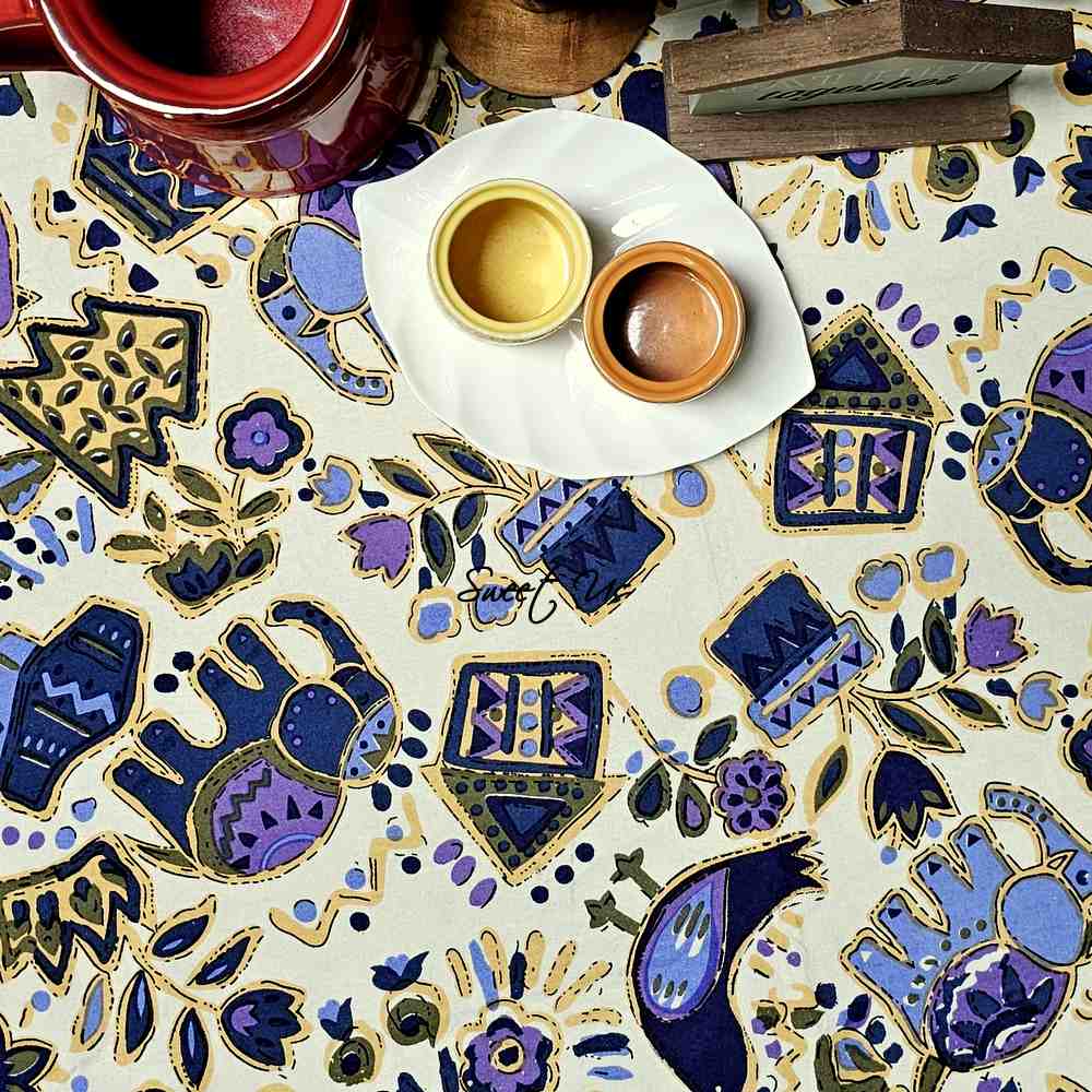 Safari Soiree Avian Floral Cotton Tablecloth Round, Violet Gold