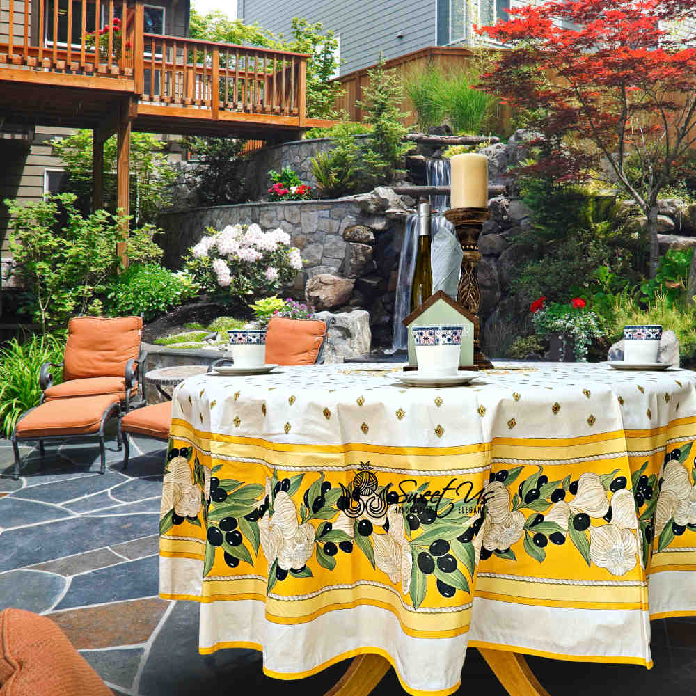 Herbal Vineyard Wipeable Tablecloth Stain Resistant French Acrylic Coated, Gold