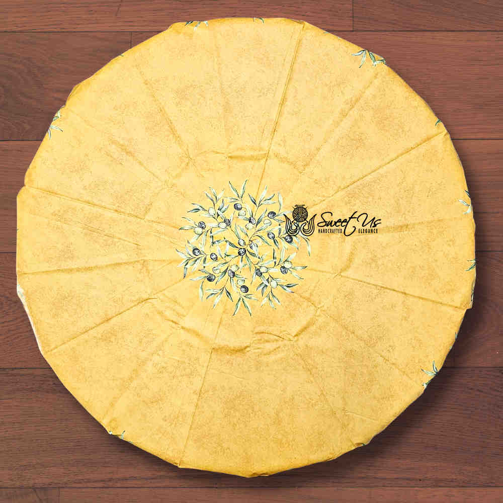 Provence d'Olives Wipeable Tablecloth, Spillproof, French Acrylic Coated, Gold