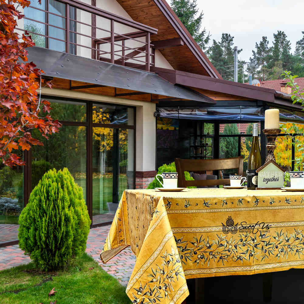 Provence d'Olives Wipeable Tablecloth, Spillproof, French Acrylic Coated, Gold