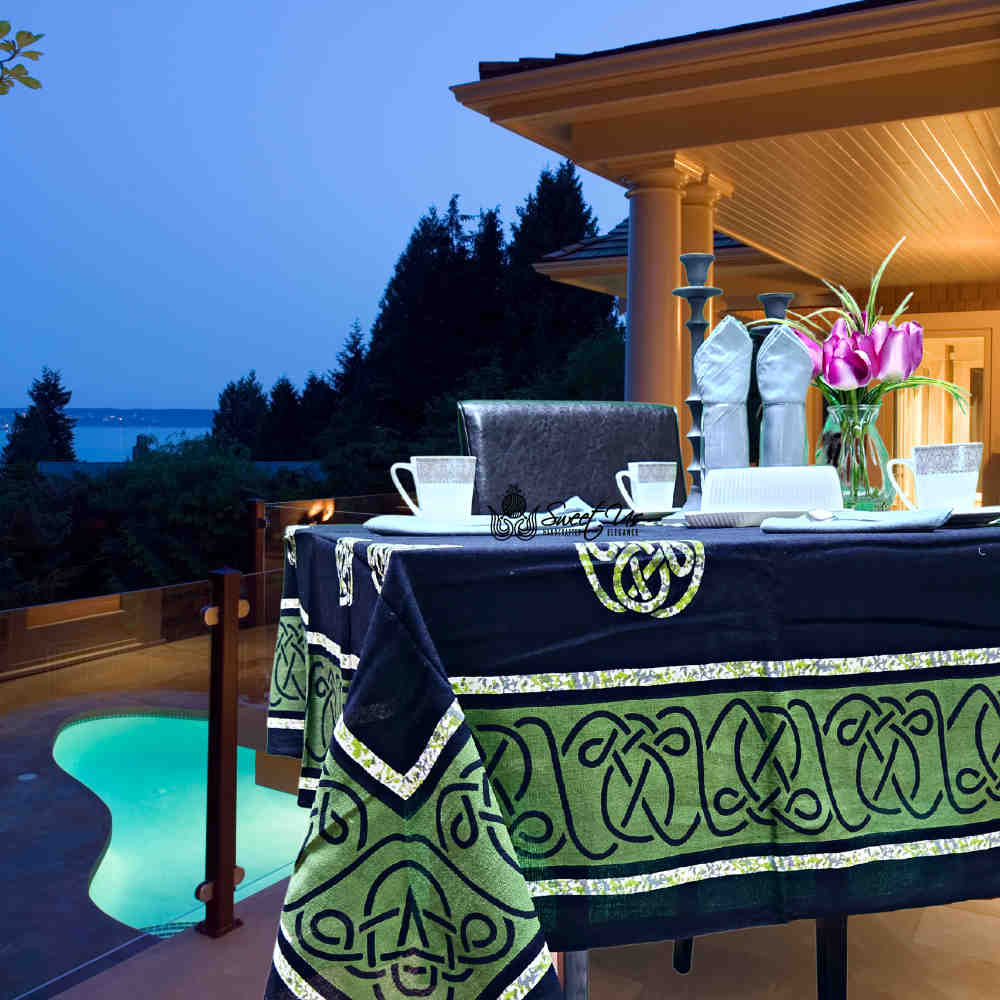 Celtic Crest Hand?Loomed Cotton Tablecloth — Emerald - Sweet Us