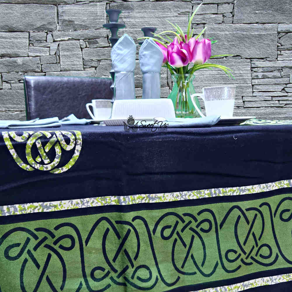 Celtic Crest Hand?Loomed Cotton Tablecloth — Emerald - Sweet Us
