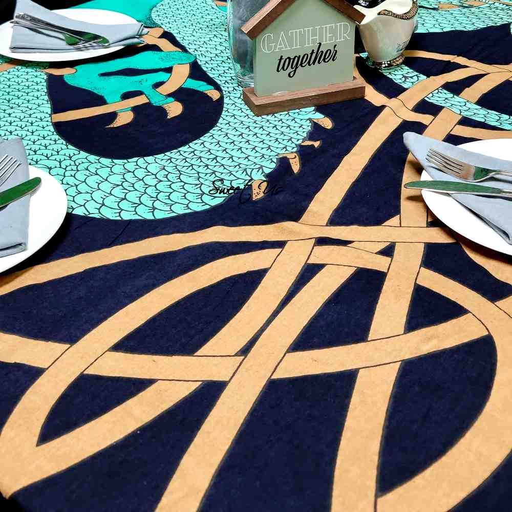 Celtic Dragoncrest Hand?Loomed Cotton Tablecloth — Emerald - Sweet Us