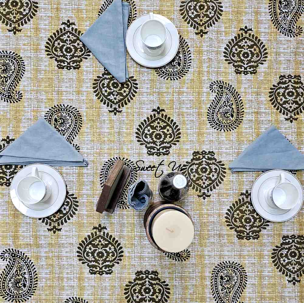 Crown Paisley Cotton Floral Tablecloth Rectangle, Canyon Clay