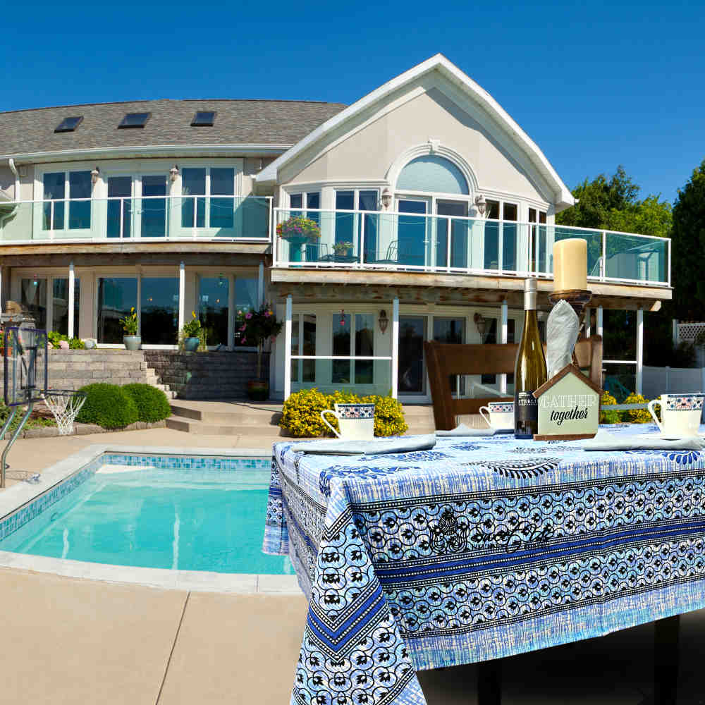 Crown Paisley Cotton Floral Tablecloth Rectangle, Royal Azure