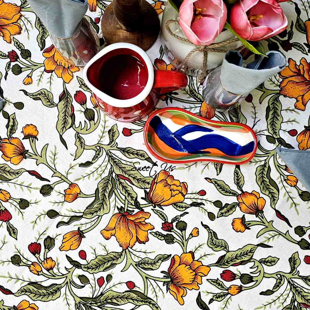 The Affluent Floral French Country Cotton Tablecloth Round, Amber White