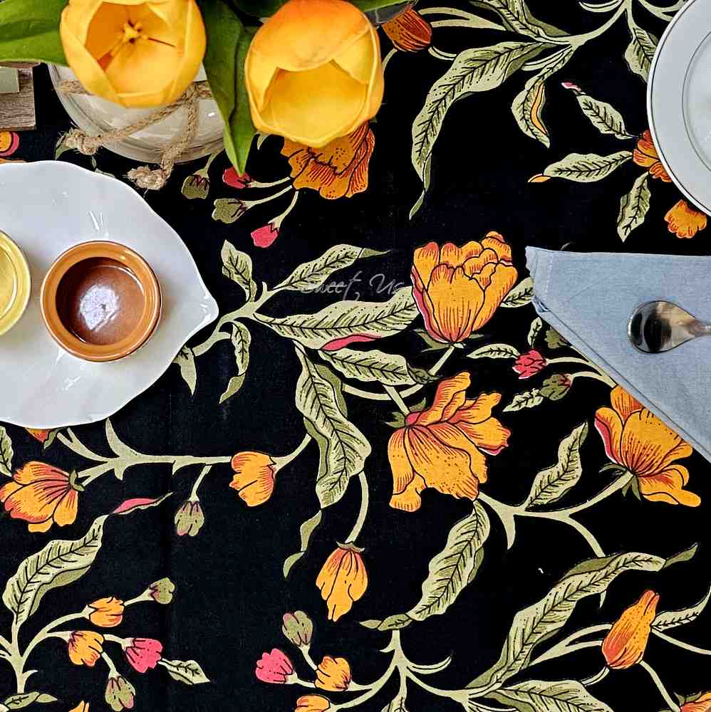 The Affluent Floral French Country Cotton Tablecloth Round, Amber Black