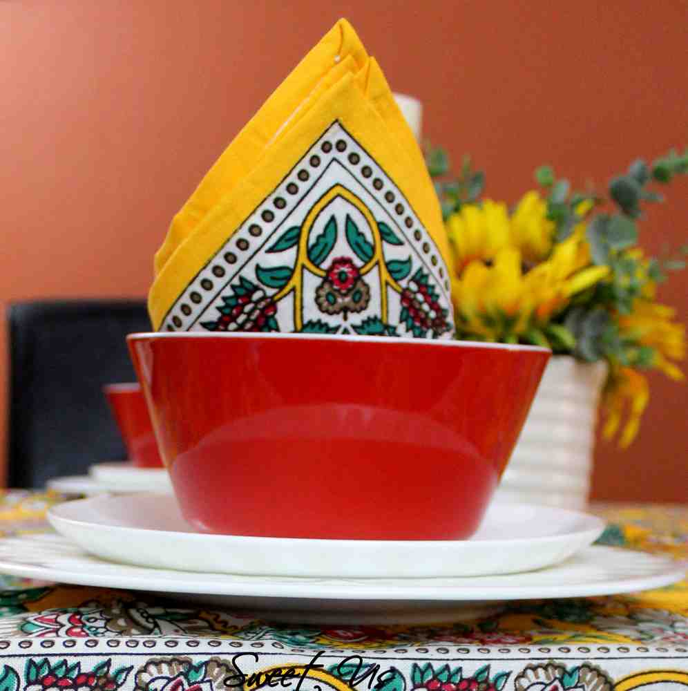 Floraison de Luxe Cotton French Country Floral Napkins, Golden Garden