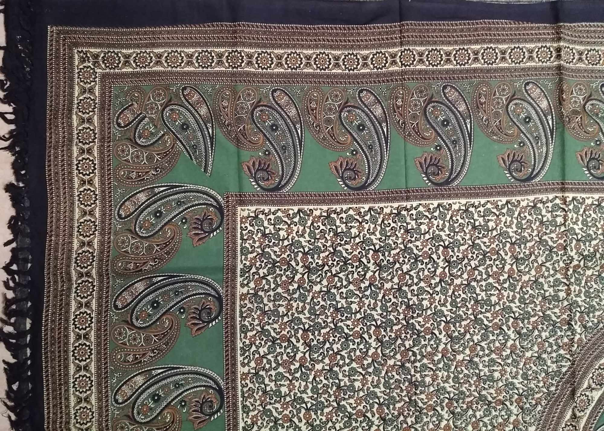 Handmade Cotton Paisley Mandala Tapestry Tablecloth Spread Full with Fringes - Sweet Us