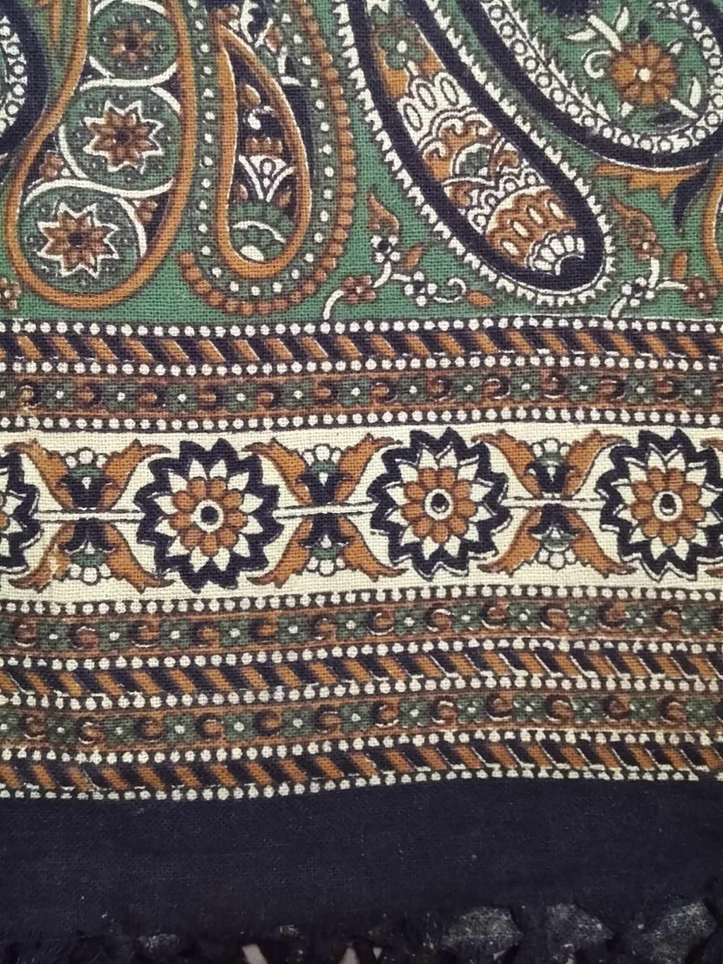 Handmade Cotton Paisley Mandala Tapestry Tablecloth Spread Full with Fringes - Sweet Us