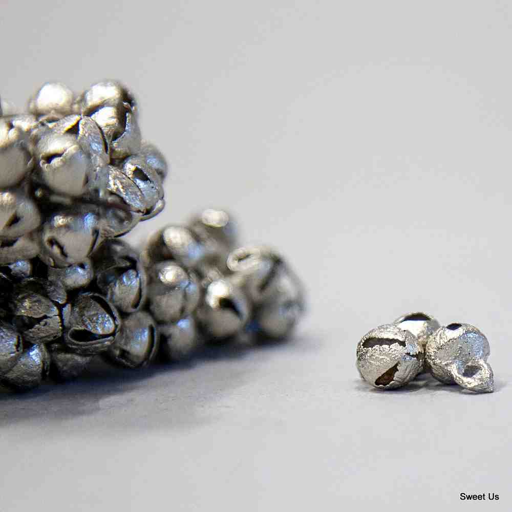 One Hundred 100 0.5" Half Inches High Cross Cut Embossed Chrome Plated Brass Bells