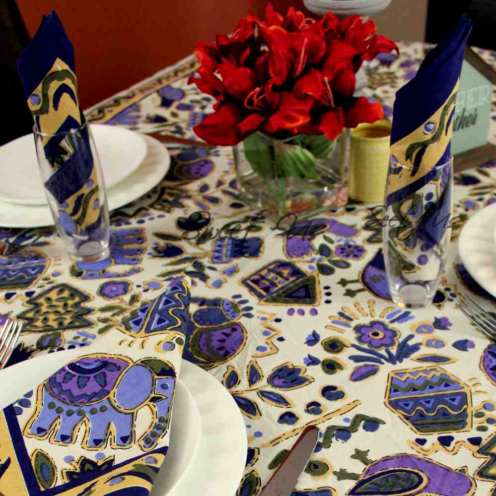 Safari Soiree Avian Floral Cotton Dinner Napkin, Violet Gold