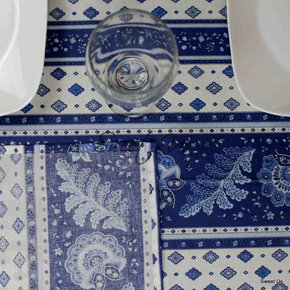 Wipeable Tablecloth 60x78 Spillproof French Acrylic Coated Fleur Feuille Blue