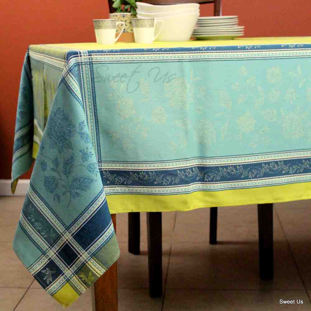 Wipeable Stain Resistant French Floral Cotton Jacquard Tablecloth Bright Sky