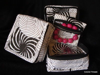 Handmade Quilted 100% Cotton Cosmetic & Jewelry Bag Pale Black Snowhite 5.5x5x2 - Sweet Us