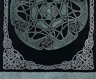 Heavy Celtic Wheel Tie Dye Tapestry Wall Hang Spread Green - Twin & Full - Sweet Us