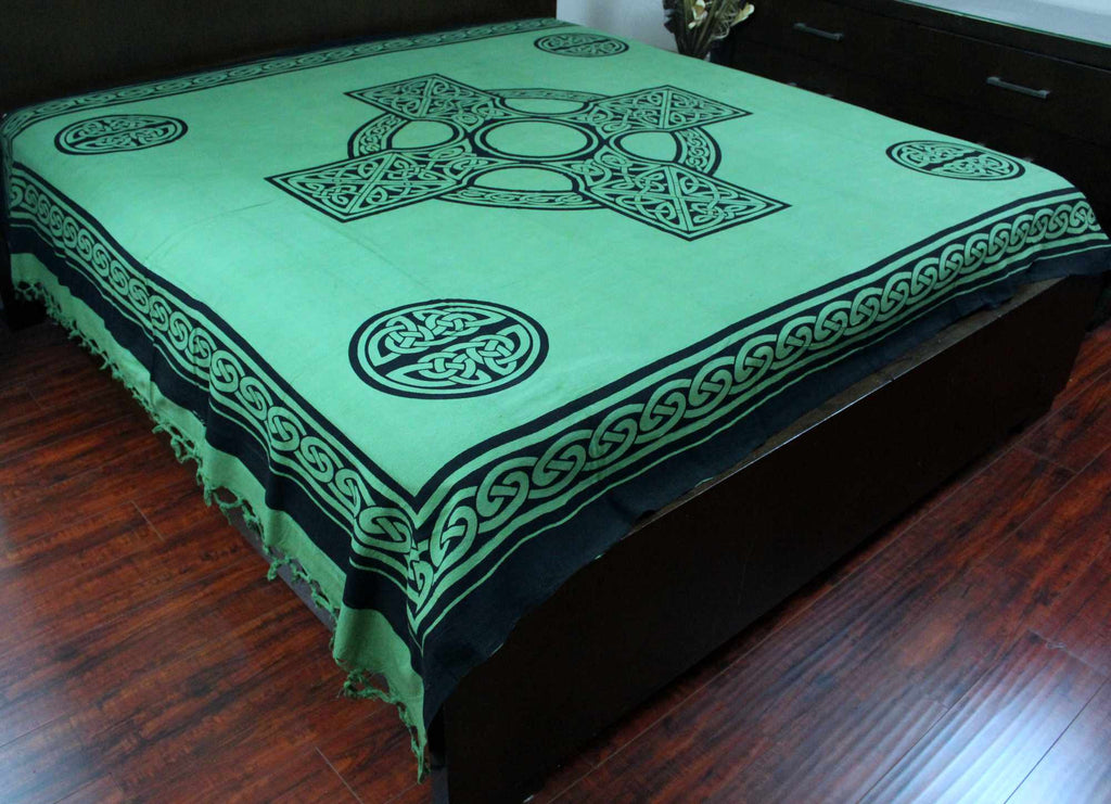 Handmade 100% Cotton Heavy Celtic Wheel Tie Dye Tapestry Spread 88x104 Green - Sweet Us