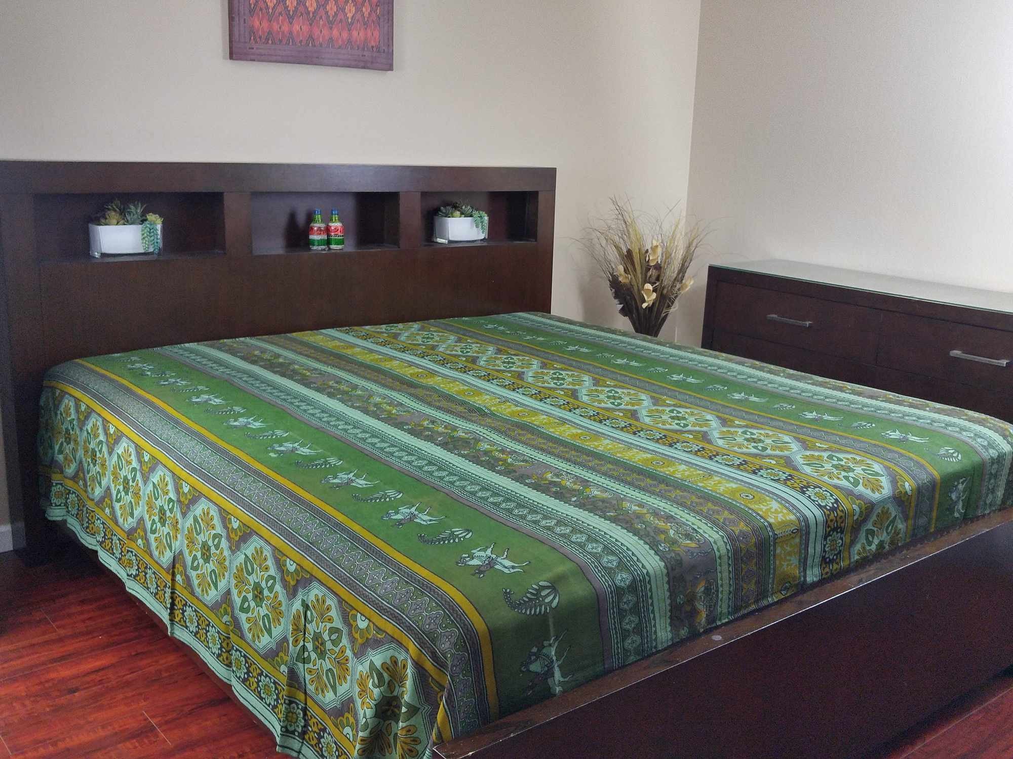 Cotton Kalamkari Tapestry Wall Hang Tablecloth Rectangle Green Blue Red - Sweet Us