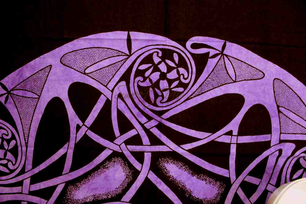 Heavy Cotton Celtic Wheel Tablecloth with Fringes Purple Black