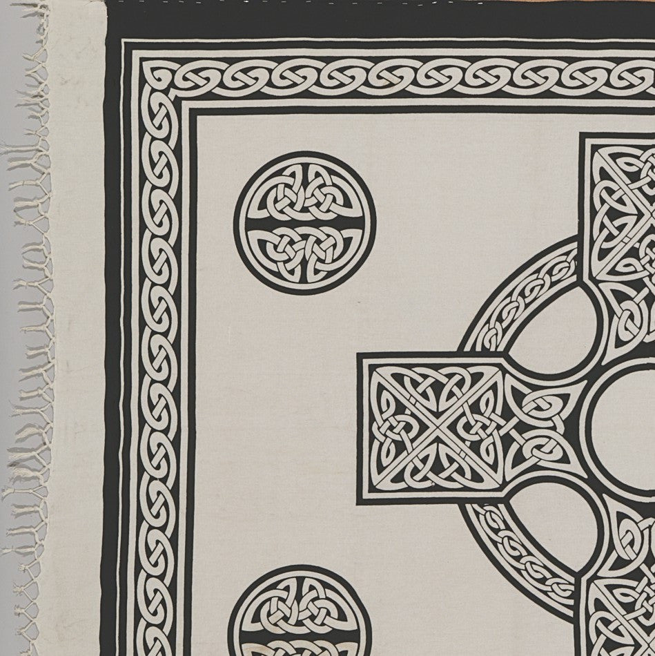 Handmade 100% Cotton Heavy Celtic Wheel Tie Dye Tapestry Spread 88x104 White - Sweet Us