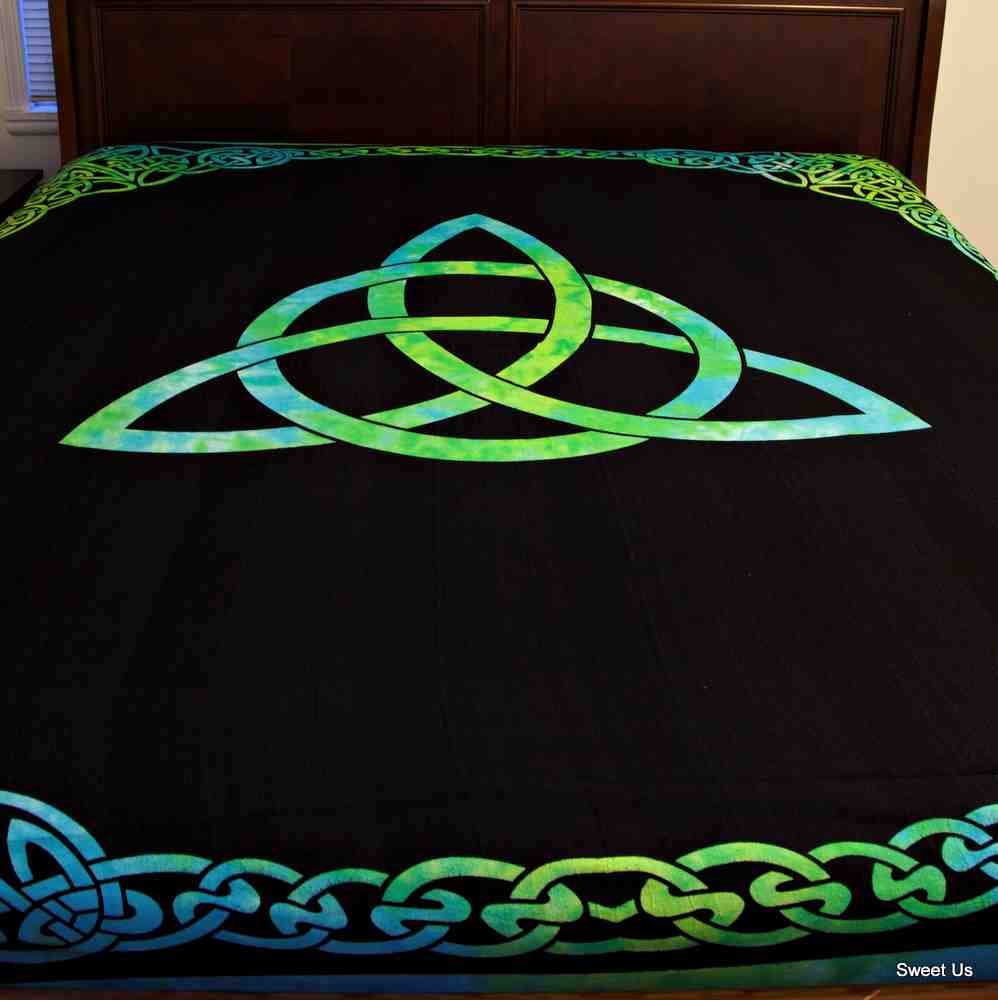 Cotton Celtic Trinity Tapestry Heavy Triquetra Tablecloth with Fringes