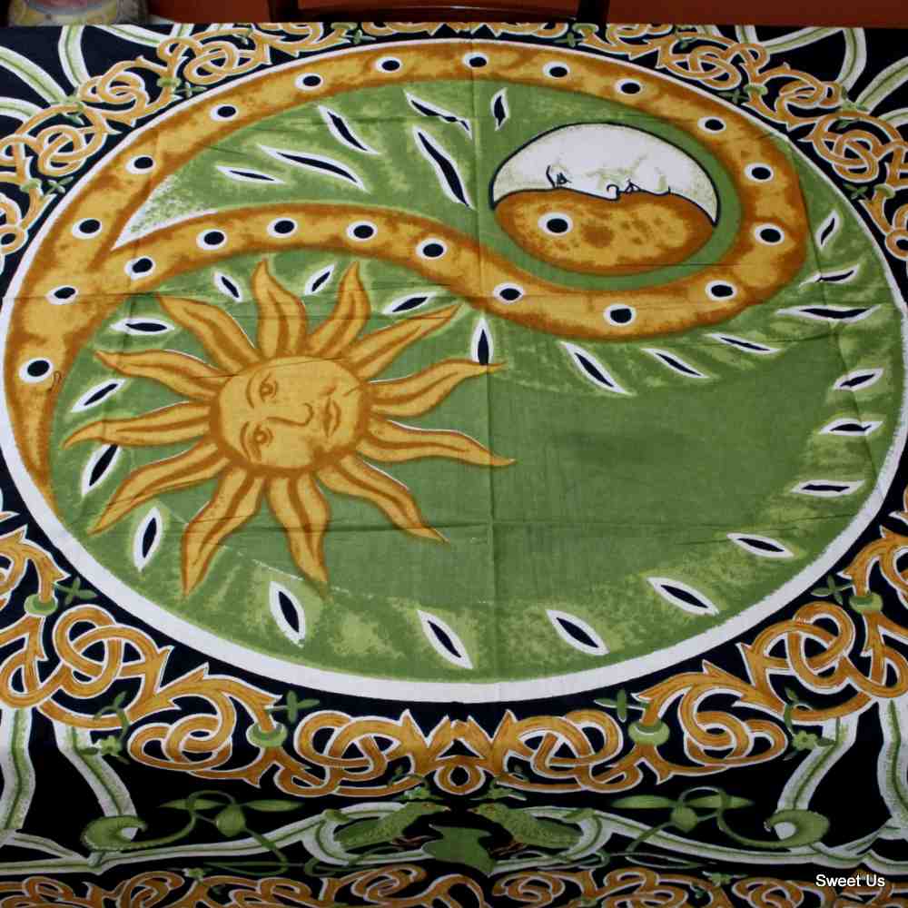 Celestial Yin Yang Tapestry Cotton Tablecloth Copper Celtic Bed sheet Full