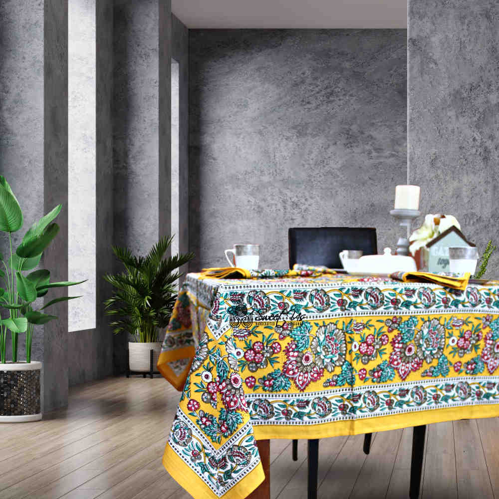 Floraison de Luxe Cotton French Country Floral Tablecloth, Golden Garden