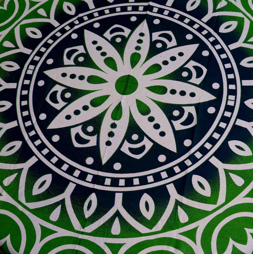 Handmade 100% Cotton Floral Heart Design 81" Inch Round Tablecloth Beach Sheet Beach Throw Blue Green - Sweet Us