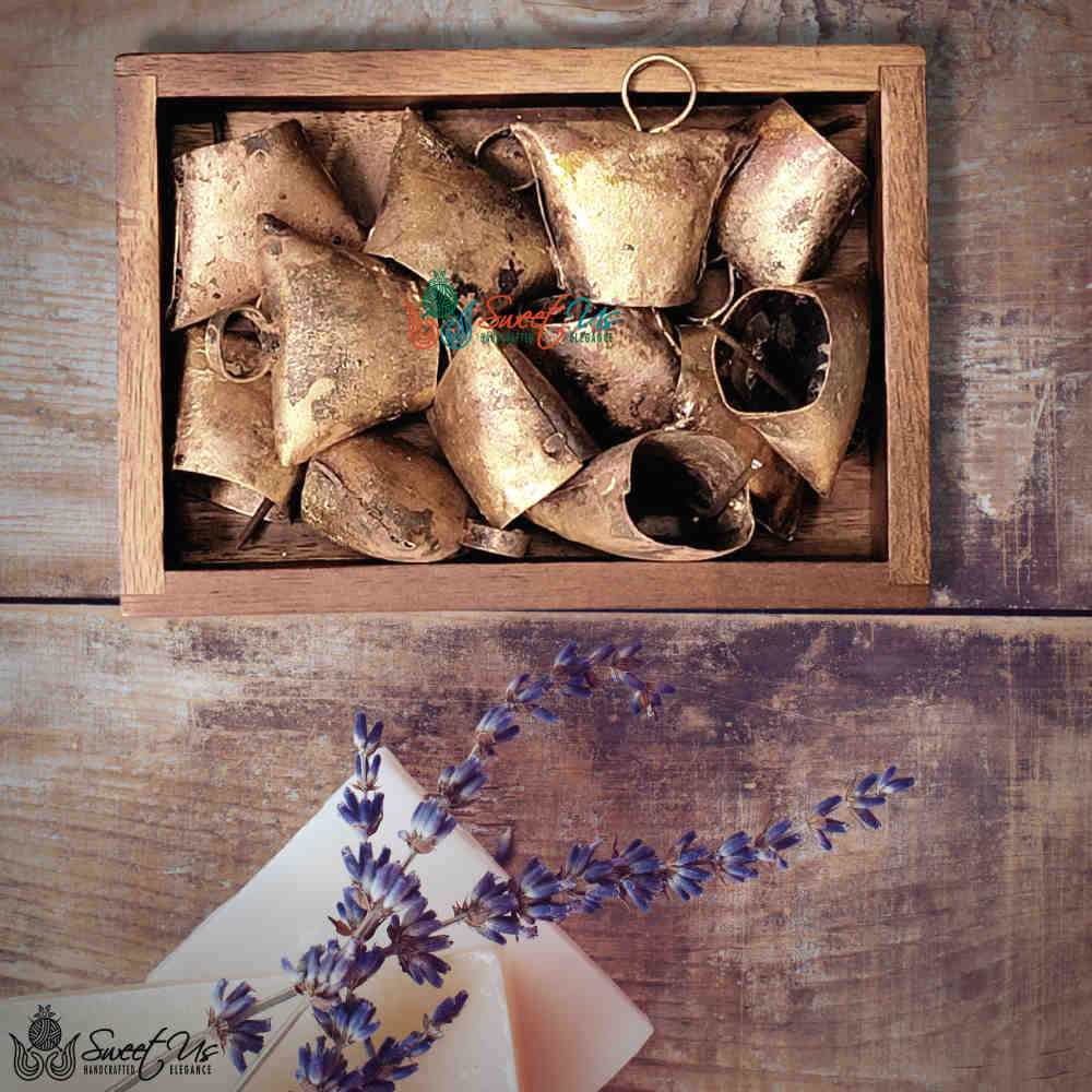 Rustic Vintage Chic Trapezoid Bells Meditation Craftwork Christmas Décor
