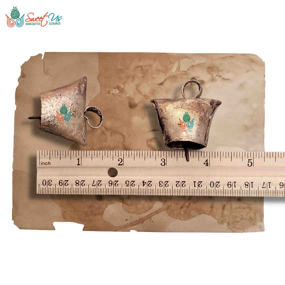 Rustic Vintage Chic Trapezoid Bells Meditation Craftwork Christmas Décor